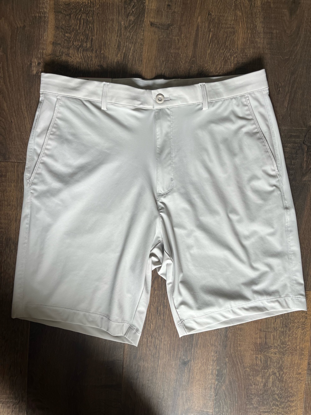 Greg Norman NWT Performance Shorts